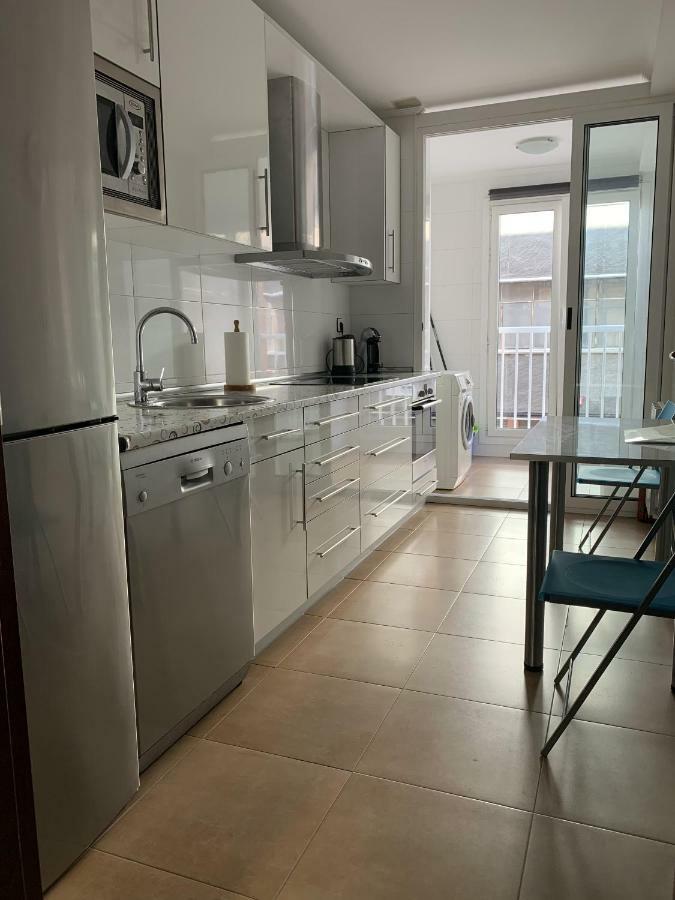 Apartamento En Bilbao Con Parking Gratis Eksteriør bilde